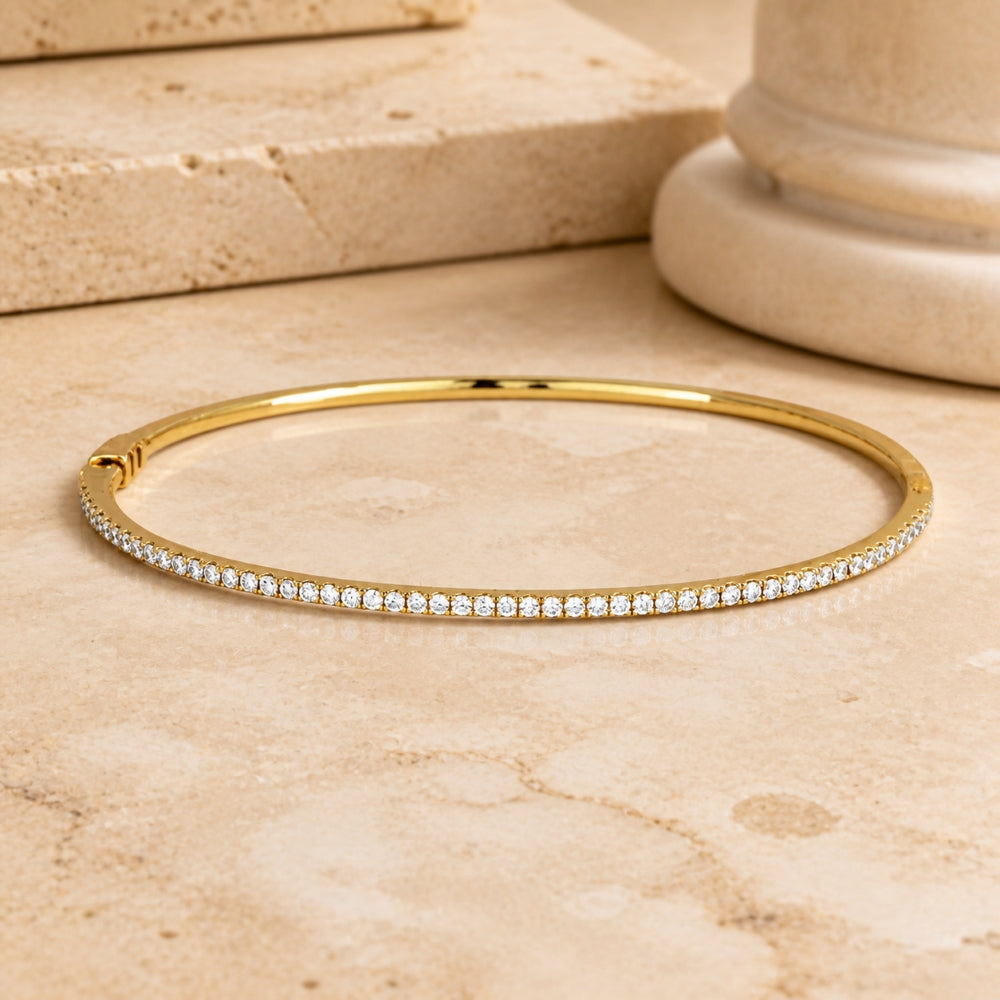 B1018 - 14K Gold Diamond Bangle