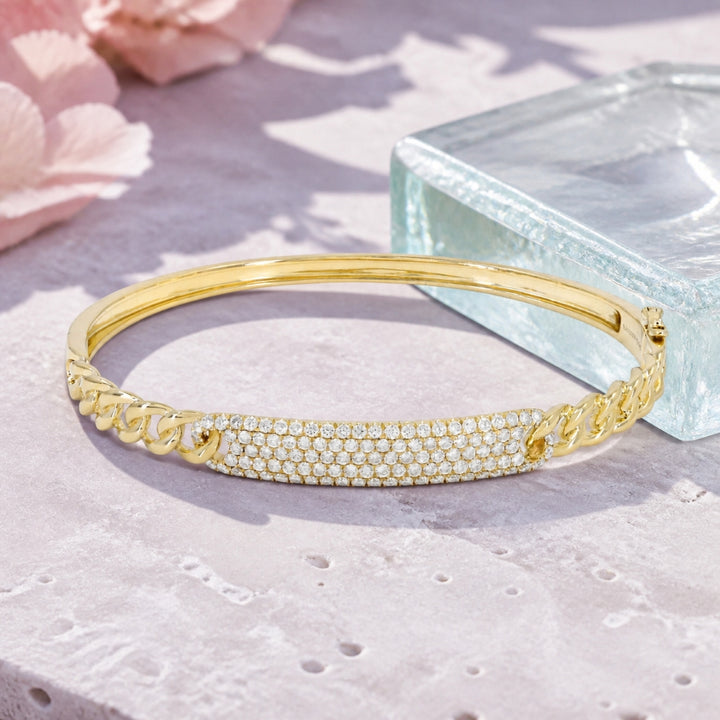 B1137 - 14K Yellow Gold Diamond Bar Bangle