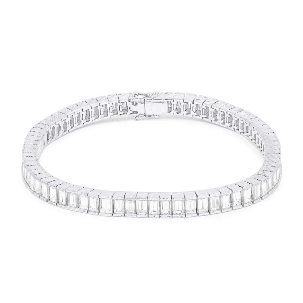 Beautiful Hand Crafted 18K White Gold White Diamond Aspen Collection Bracelet