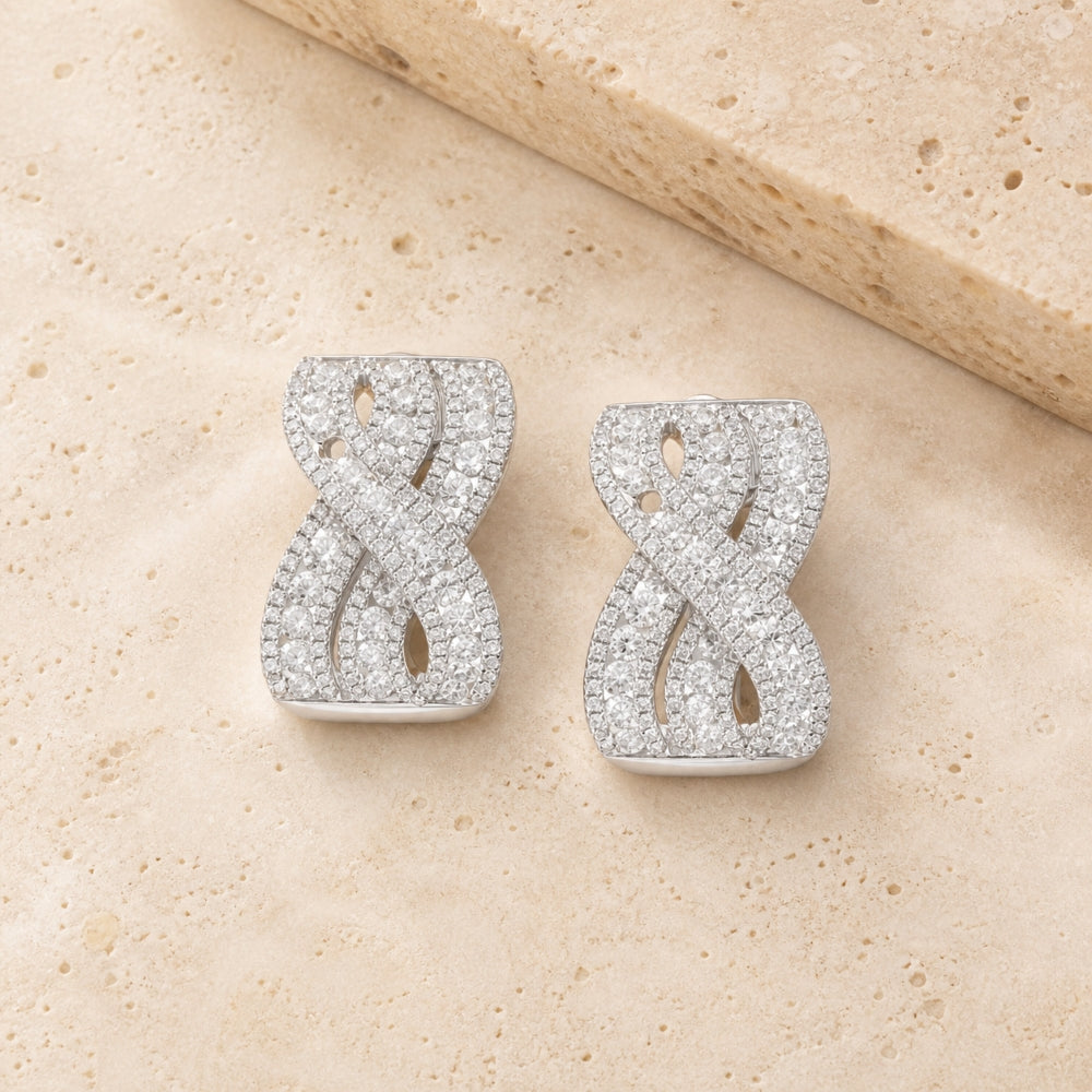 DE10282 - 18K White Gold Diamond Hoop Earrings