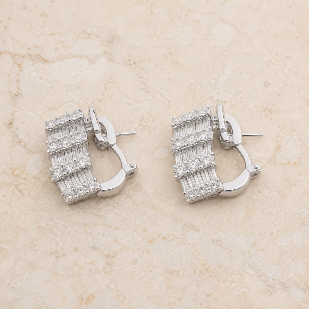 DE5062 - 18K White Gold Diamond Hoop Earrings