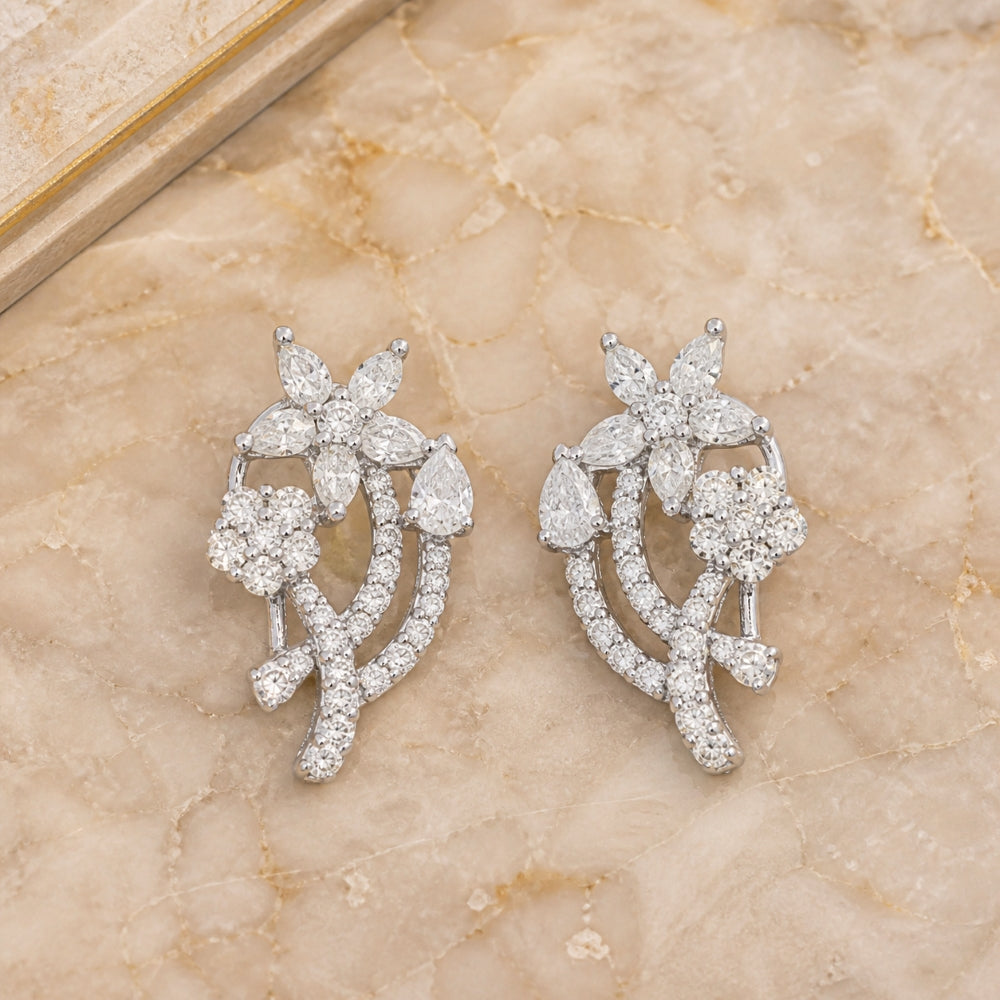 DE5910 - 18K White Gold Diamond Hoop Earrings