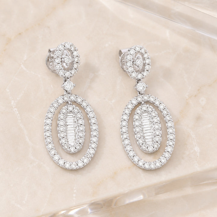 DE6748 - 18K White Gold Diamond Drop Earrings