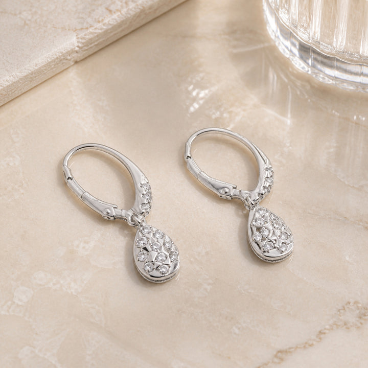 DE6882 - 14K White Gold Diamond Drop Earrings