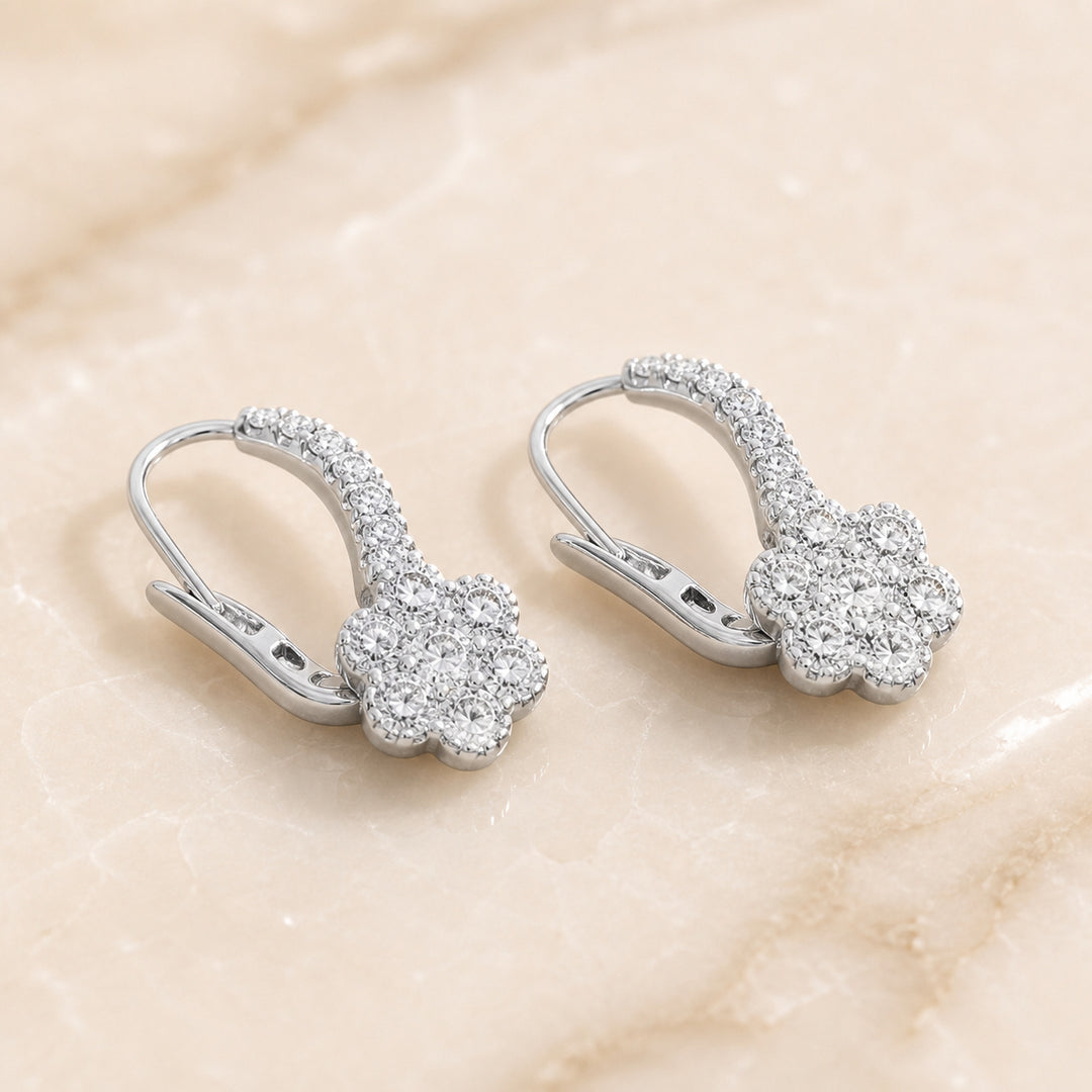 DE6982 - 18K White Gold Diamond Drop Earrings