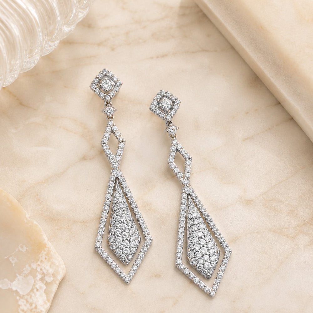 DE7584 - 18K White Gold Diamond Drop Earrings