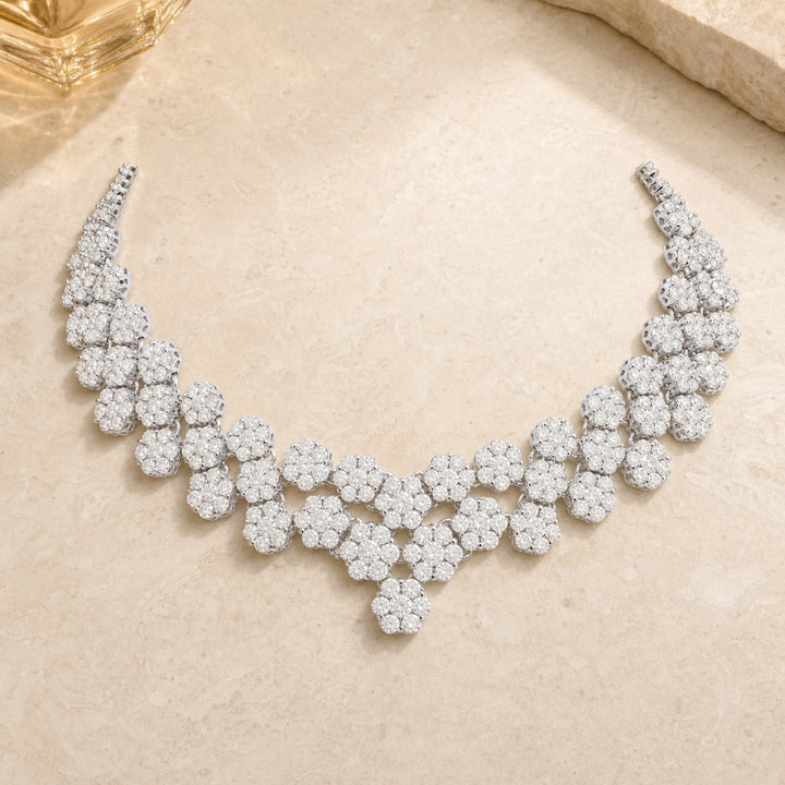 DN2612 - 18K White Gold Diamond Cocktail Necklace