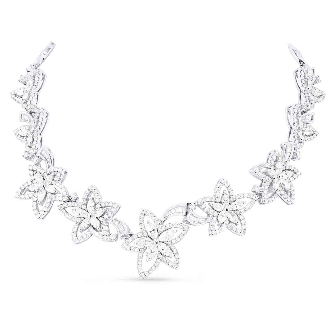 Beautiful Hand Crafted 18K White Gold White Diamond Aspen Collection Necklace