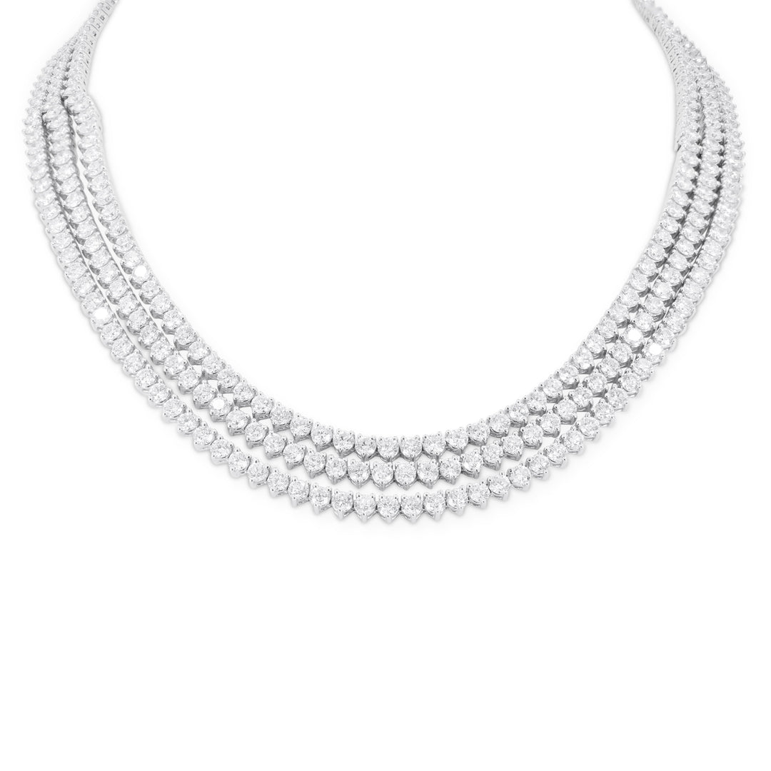 Beautiful Hand Crafted 18K White Gold White Diamond Aspen Collection Necklace