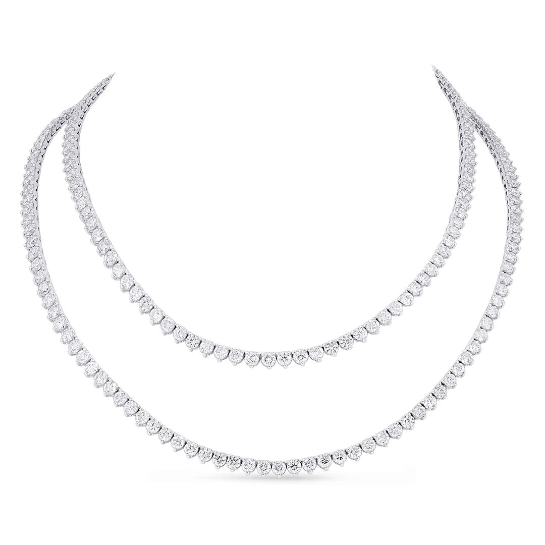 Beautiful Hand Crafted 18K White Gold White Diamond Aspen Collection Necklace