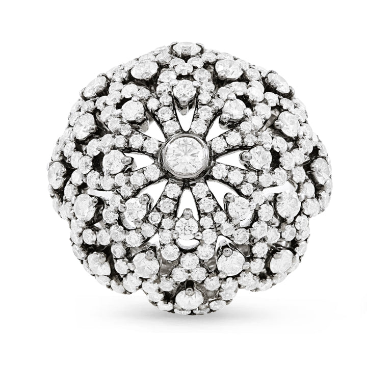 Beautiful Hand Crafted 18K White Gold White Diamond Aspen Collection Ring