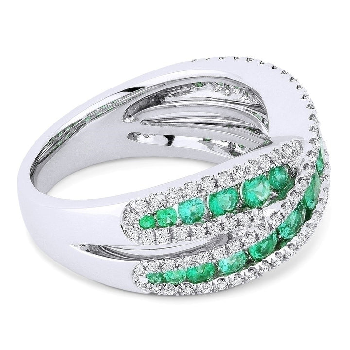DR13228 - 18K White Gold Emerald Ring