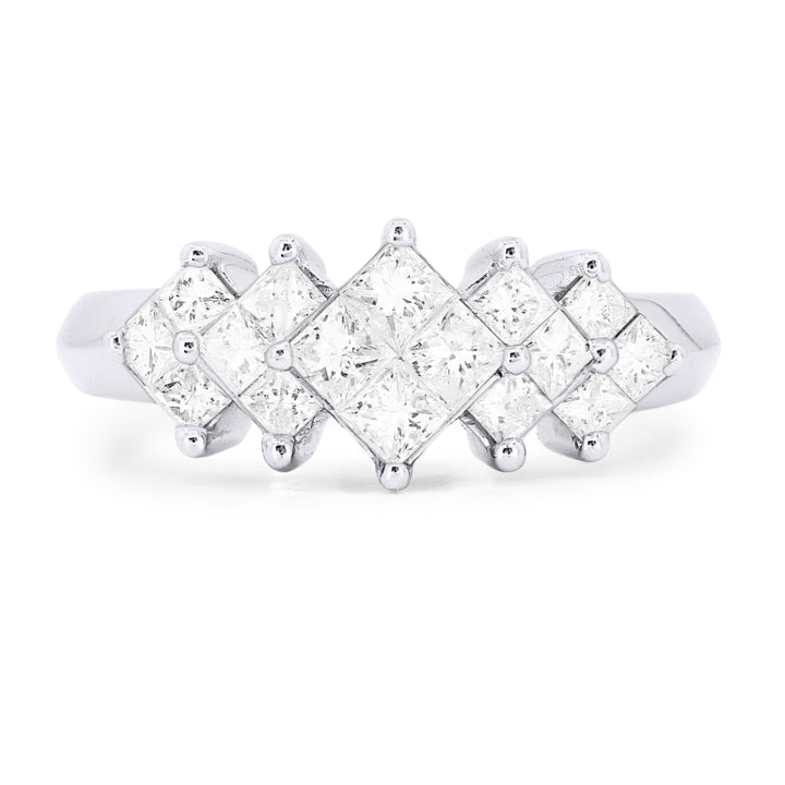 Beautiful Hand Crafted 18K White Gold White Diamond Aspen Collection Ring