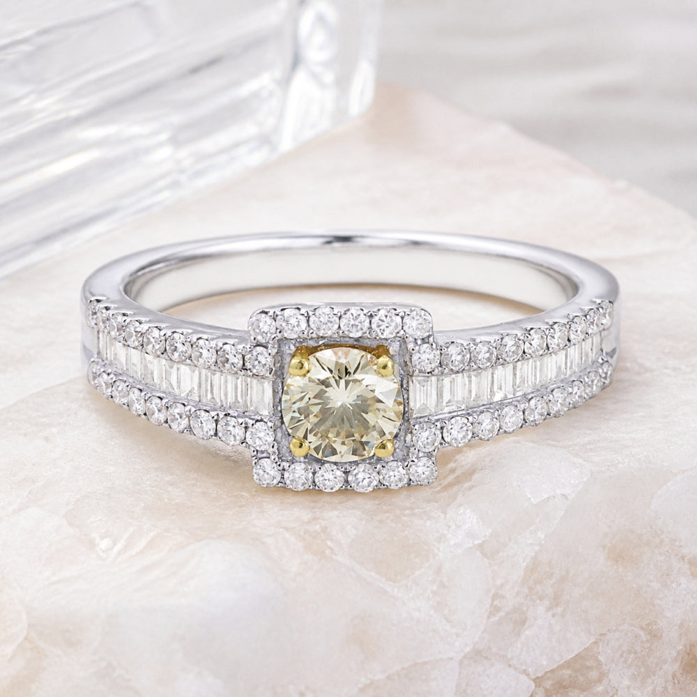 DR8979 - 18K White Gold Yellow Diamond Ring