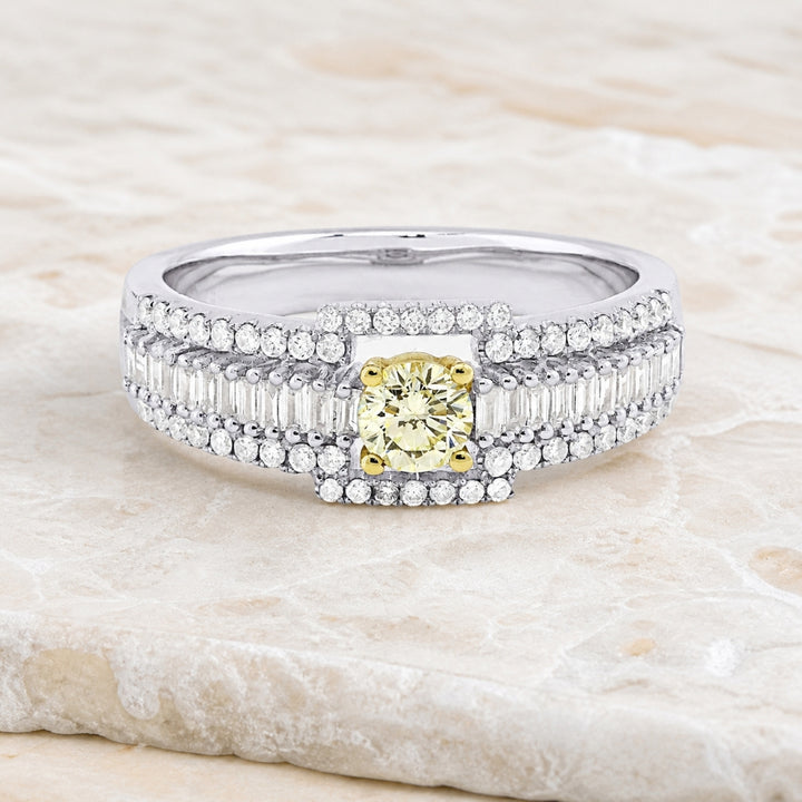 DR8981 - 18K White Gold Yellow Diamond Ring