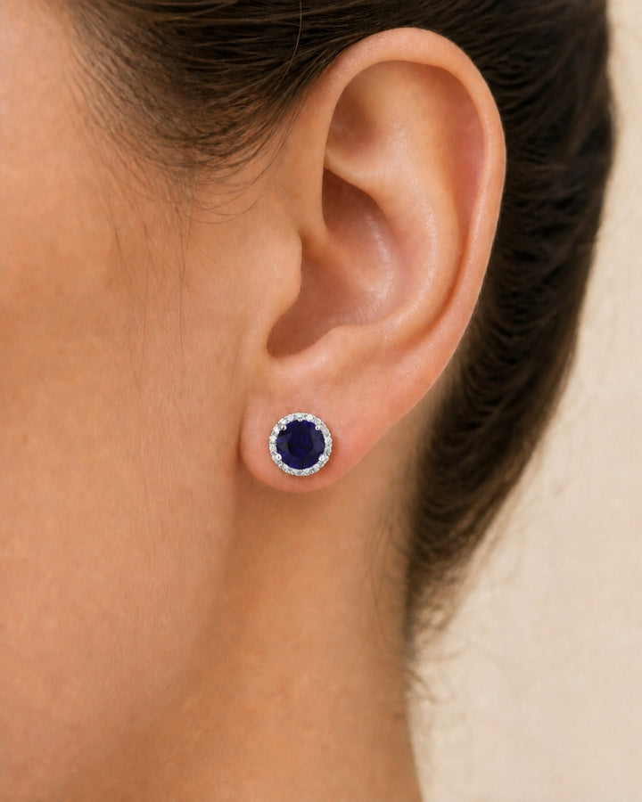 E1023 - 14K Gold Round Stud Earrings