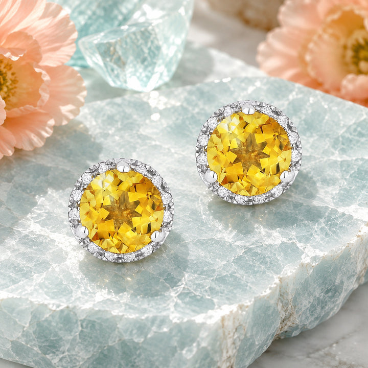 E1023 - 14K Gold Round Stud Earrings