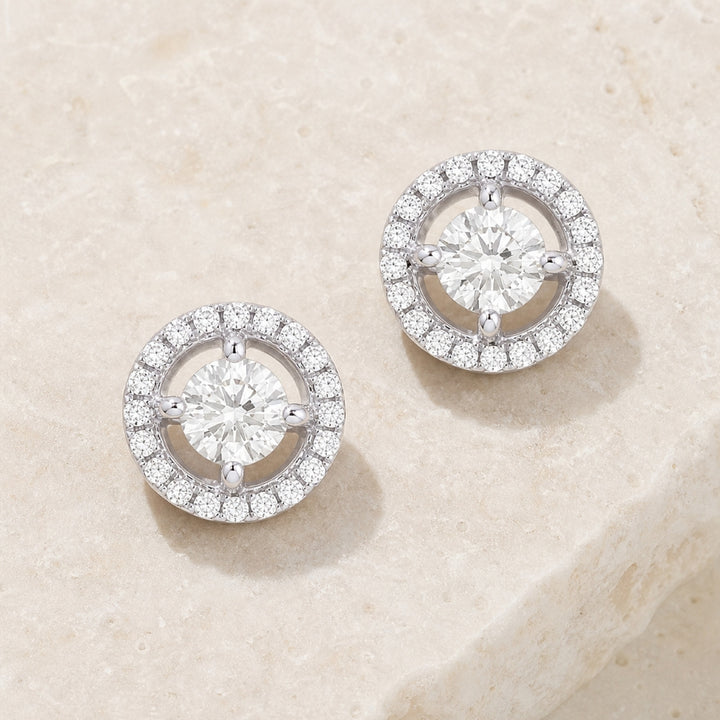 E1334 - 14K White Gold Diamond Round Stud Earrings