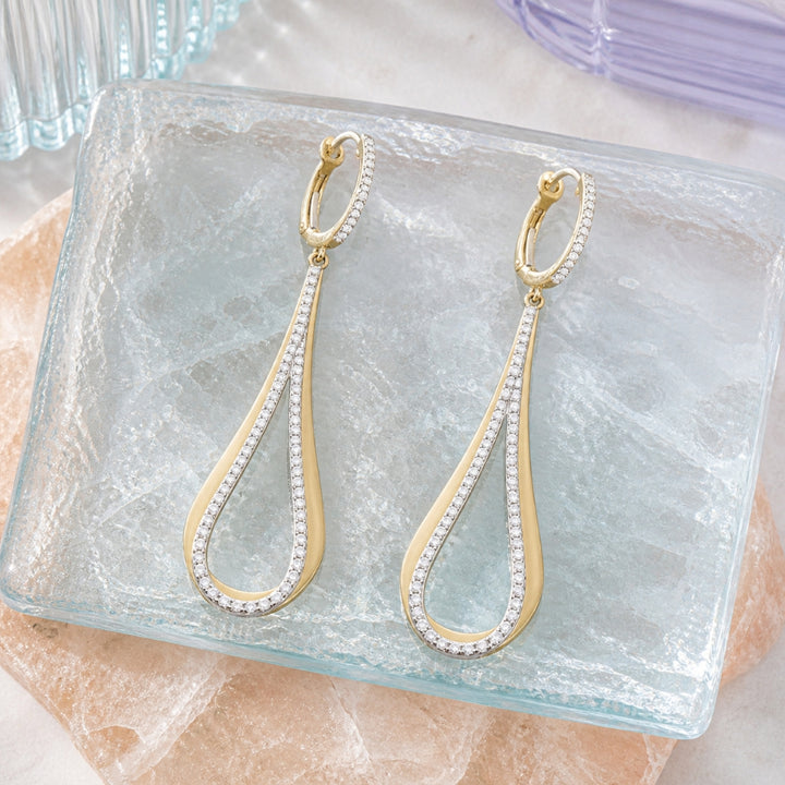 E1427 - 14K Yellow Gold Diamond Pear Drop Earrings