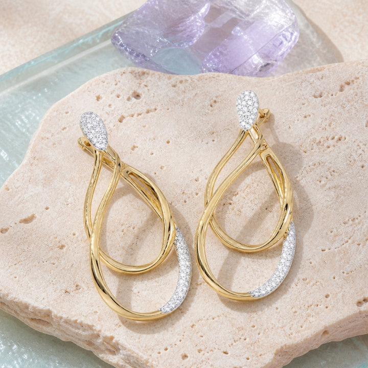E1428 - 14K Yellow Gold Diamond Drop Earrings