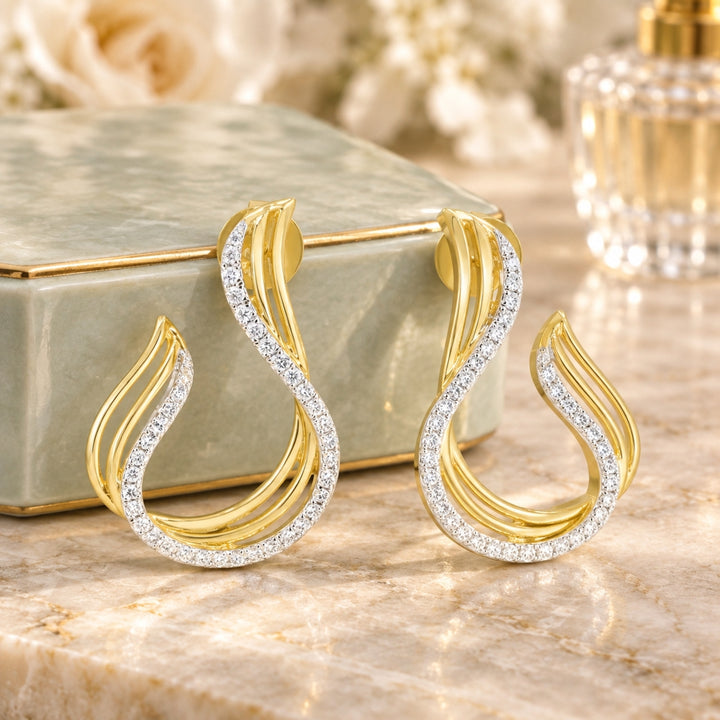 E1714 - 14K Yellow Gold Diamond Drop Earrings