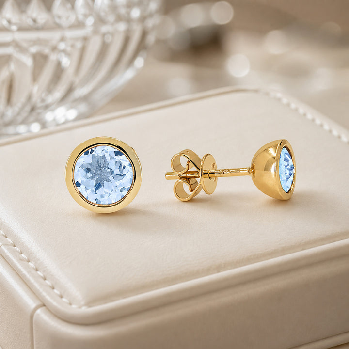 E1741 - 14K Gold Round Stud Earrings