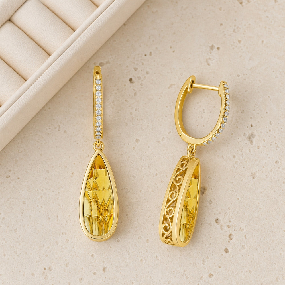 E1744 - 14K Gold Pear Drop Earrings