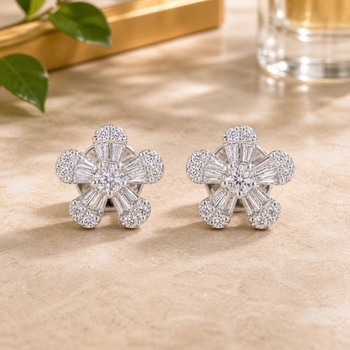 E1749 - 14K Yellow Gold Diamond Stud Earrings - style E1749W