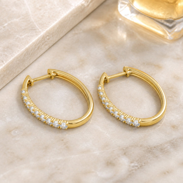 E1860 - 14K Gold Diamond Huggie Hoop Earrings