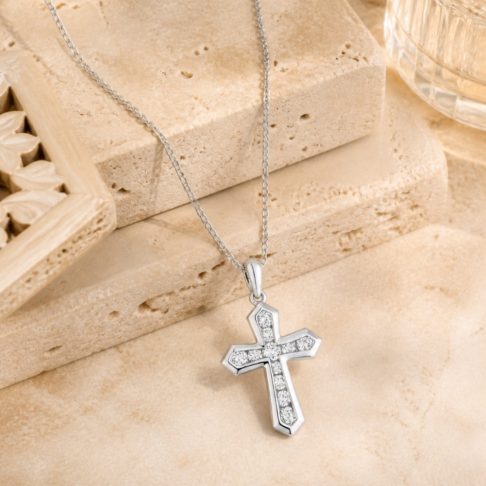 N1006 - 14K Gold Diamond Crucifix Cross Pendant