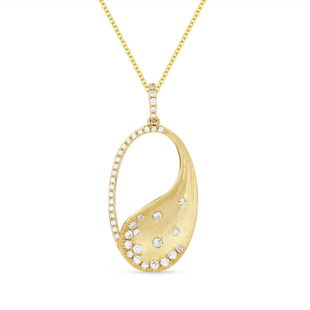 Beautiful Hand Crafted 14K Yellow Gold White Diamond Milano Collection Pendant