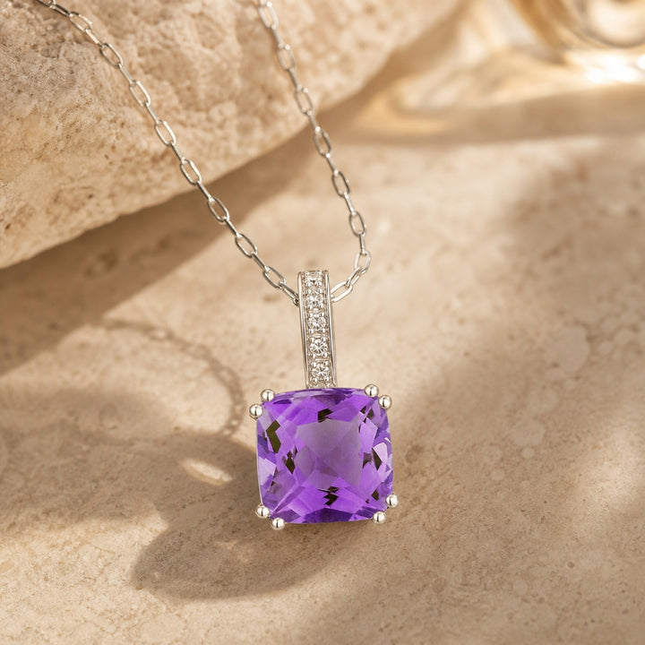 N1070 - 14K Gold Cushion Pendant