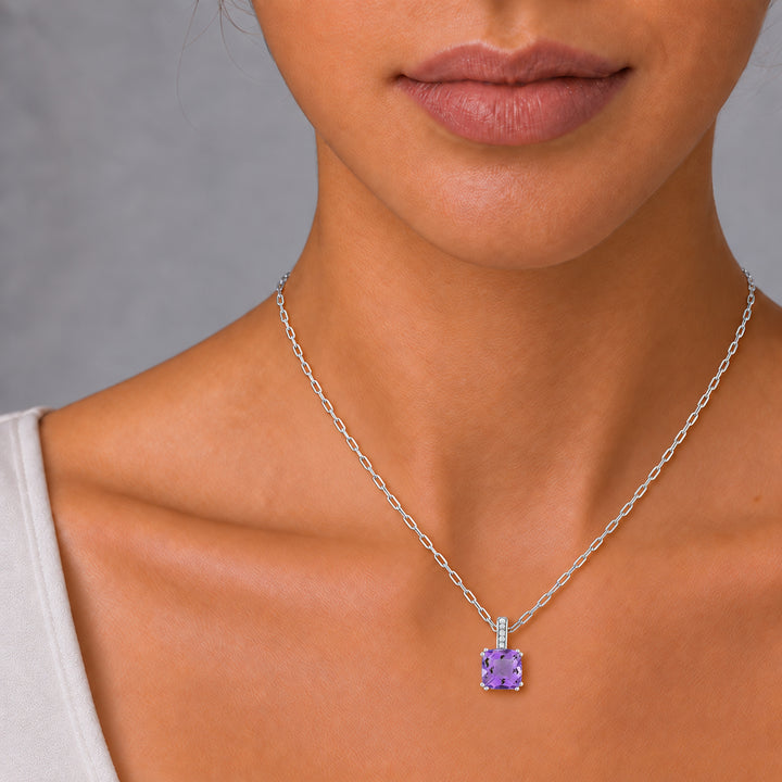 N1070 - 14K Gold Cushion Pendant
