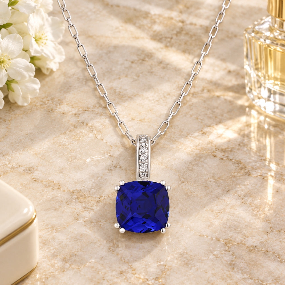 N1070 - 14K Gold Cushion Pendant