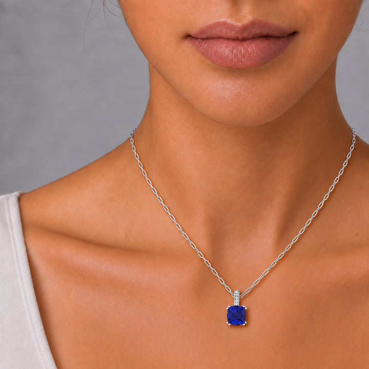 N1070 - 14K Gold Cushion Pendant