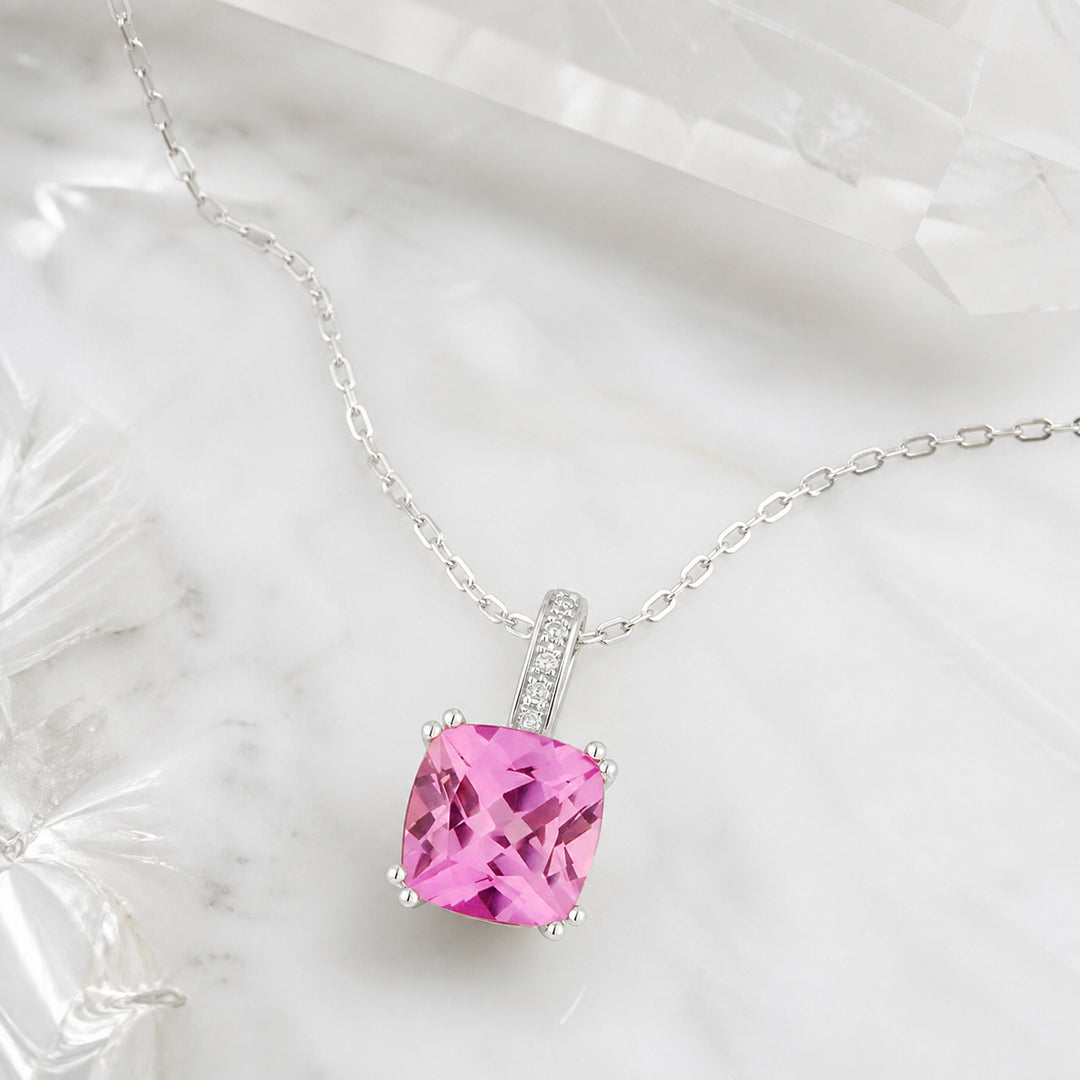 N1070 - 14K Gold Cushion Pendant