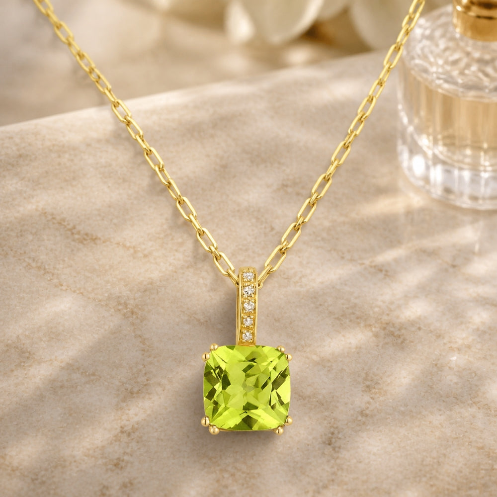 N1070 - 14K Gold Cushion Pendant