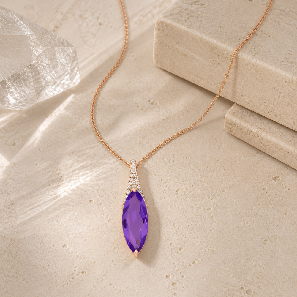N1091 - 14K Gold Marquise Pendant