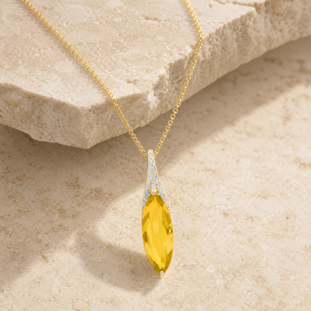 N1091 - 14K Gold Marquise Pendant