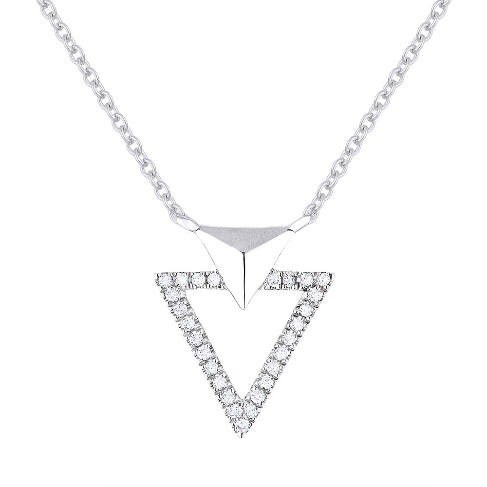 Beautiful Hand Crafted 14K White Gold White Diamond Milano Collection Necklace