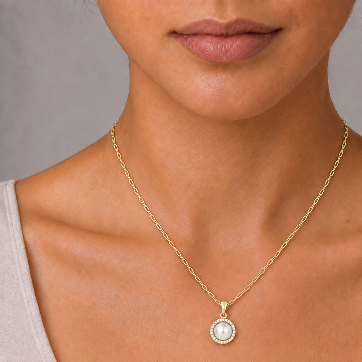 N1253 - 14K Gold Round Pendant