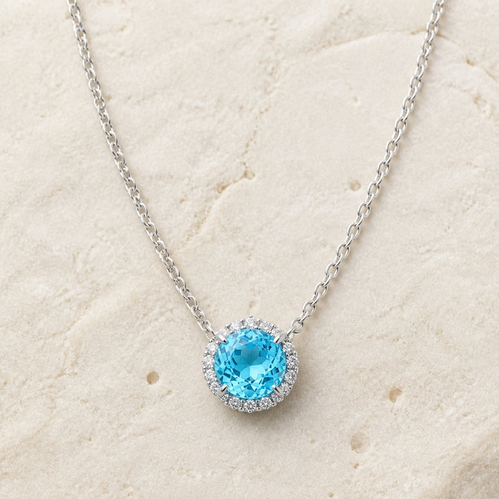 N1395 - 14K Gold Oval Pendant