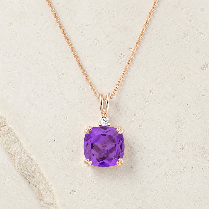 N1464 - 14K Gold Cushion Pendant
