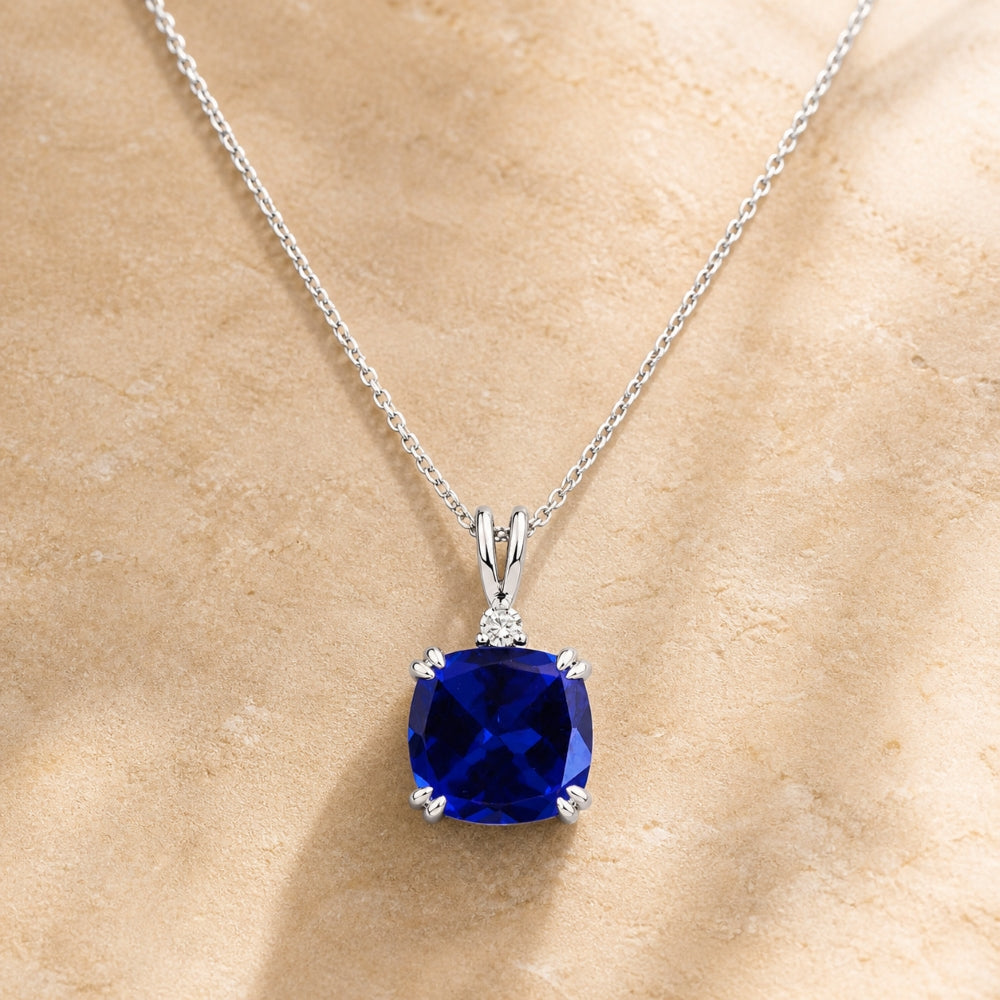 N1464 - 14K Gold Cushion Pendant