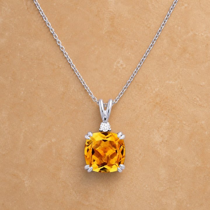 N1464 - 14K Gold Cushion Pendant