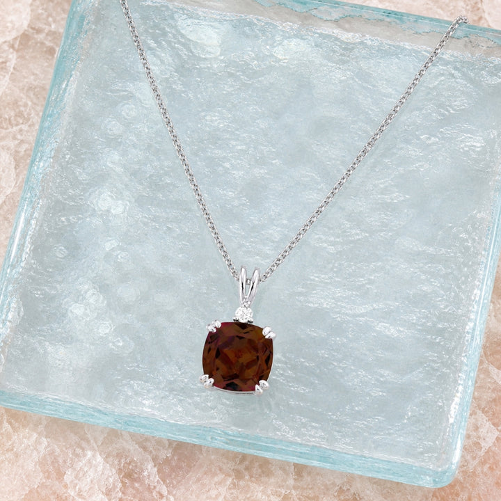 N1464 - 14K Gold Cushion Pendant