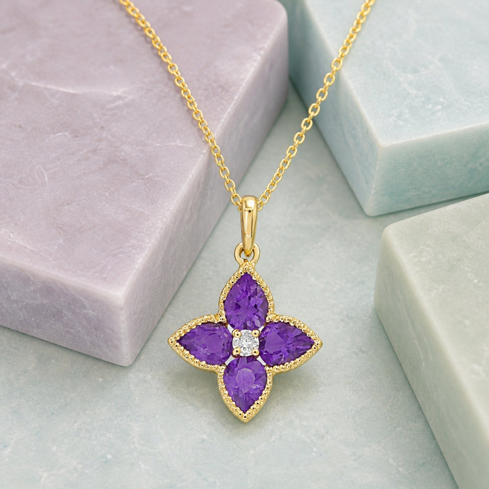 N1540 - 14K Gold Flower Pendant