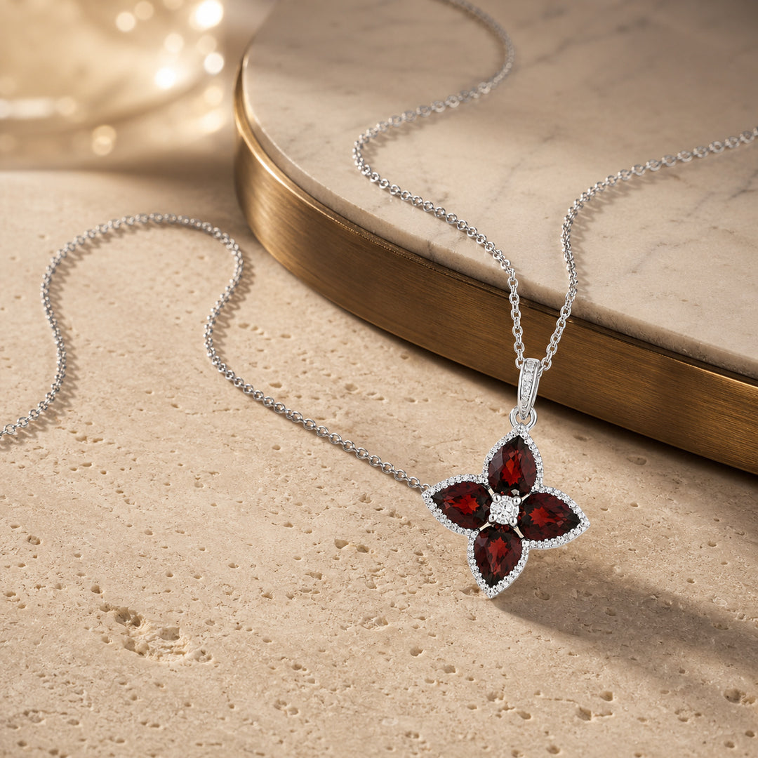N1540 - 14K Gold Flower Pendant
