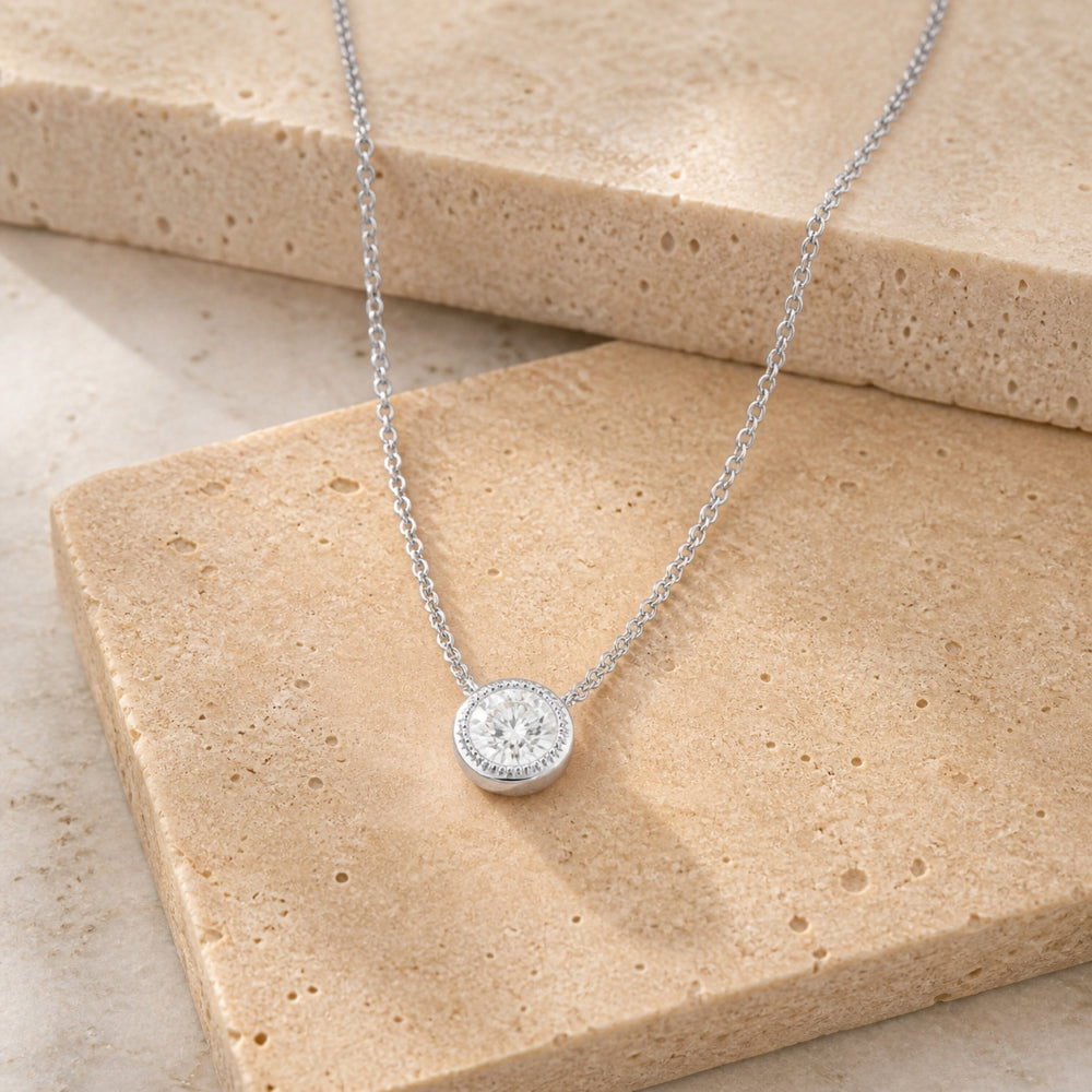 N1627 - 14K Gold Diamond Round Necklace