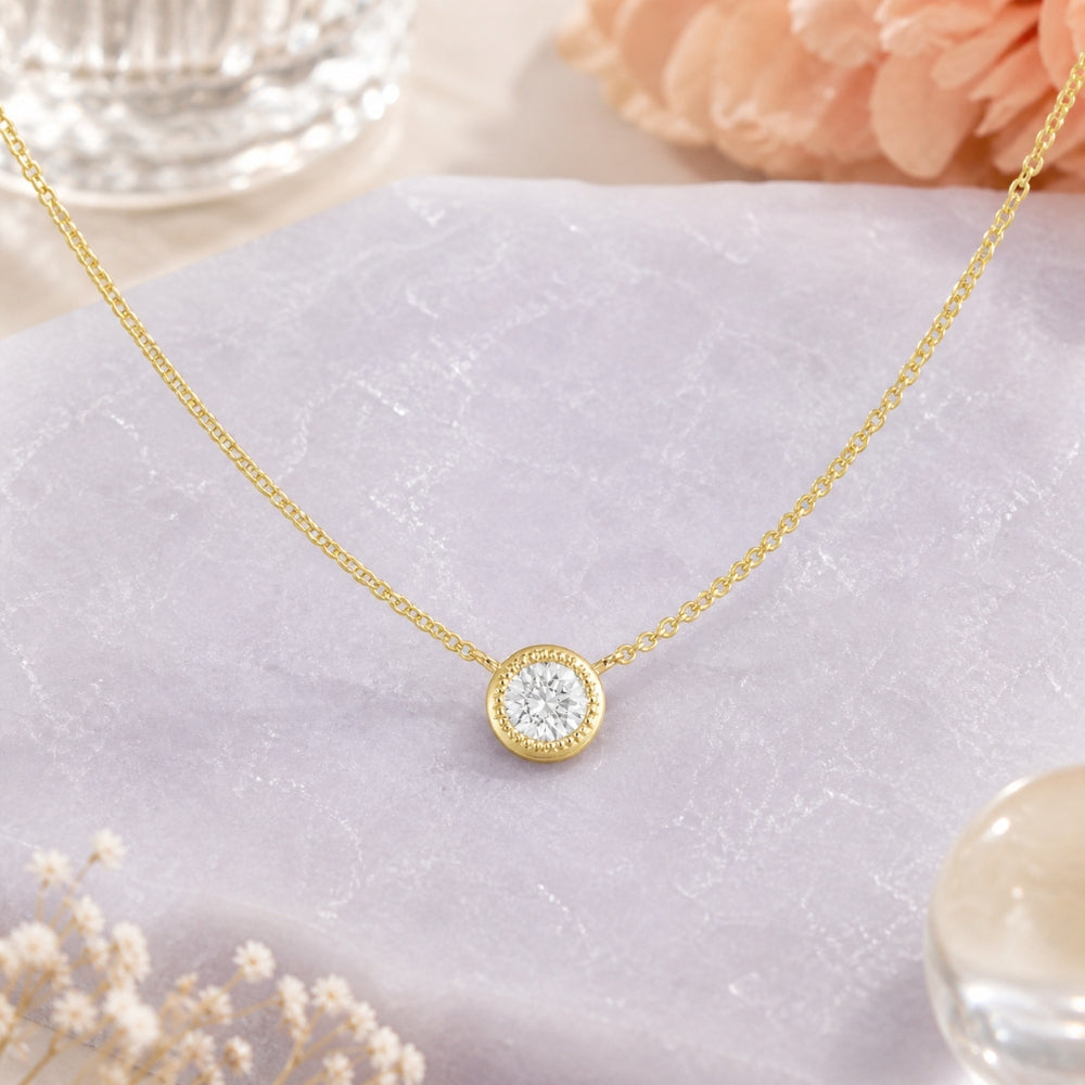 N1627 - 14K Gold Diamond Round Necklace
